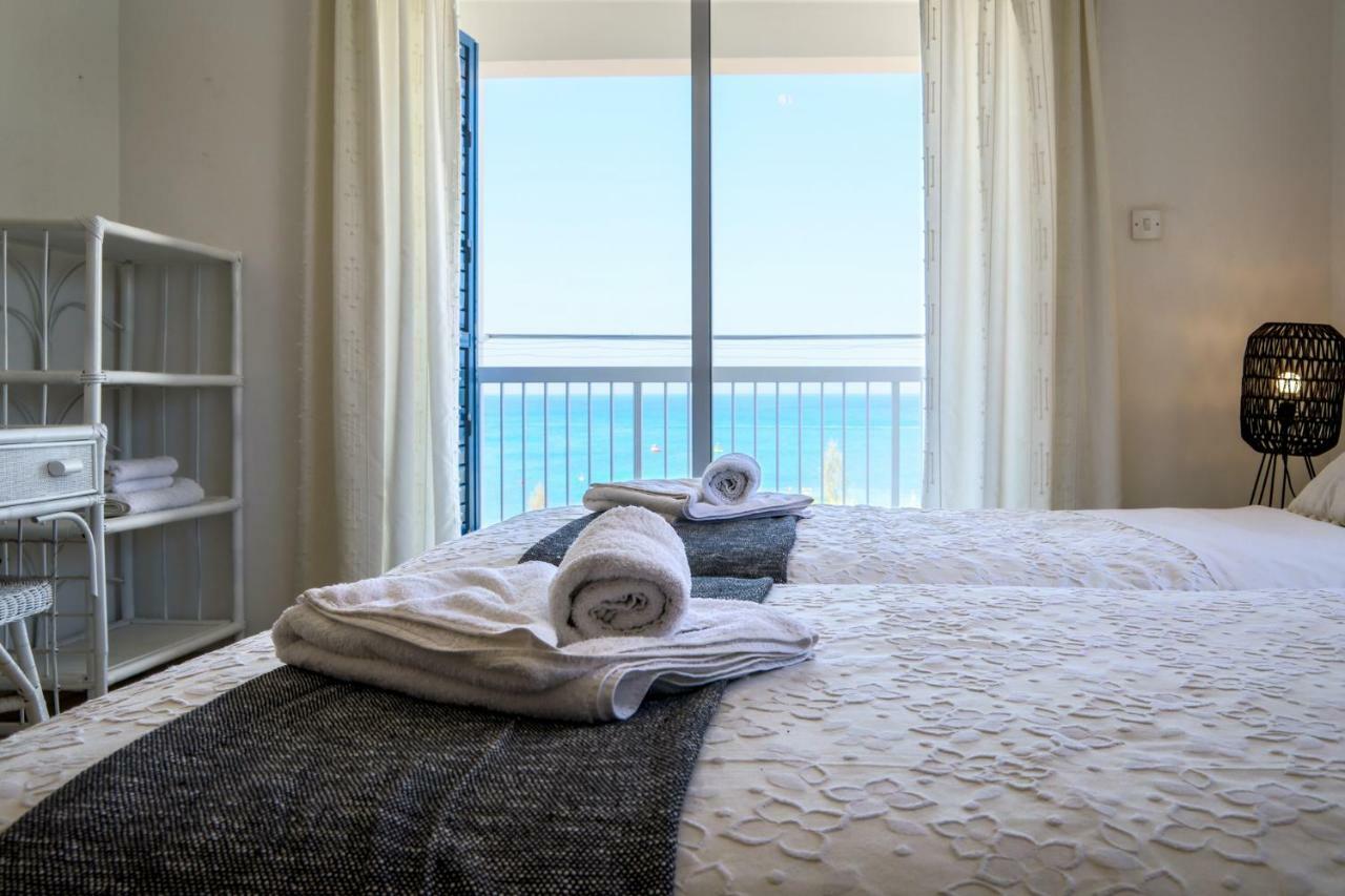 Phaedrus Living: Seaside Luxury Villa Anafi 파라림니 외부 사진